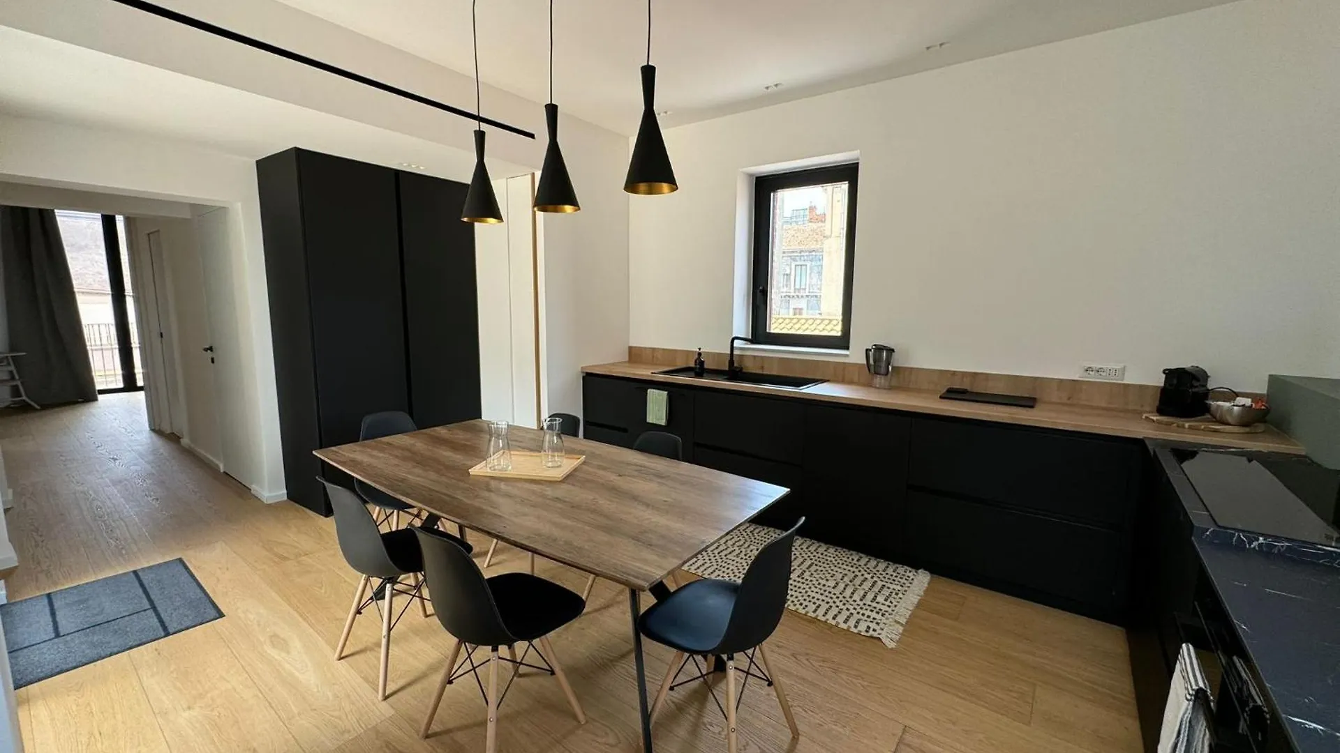 Splendid Apartment - Historic Center Of 카타니아